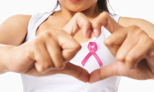 Thường xuyên thăm khám để phát hiện sớm ung thư vú